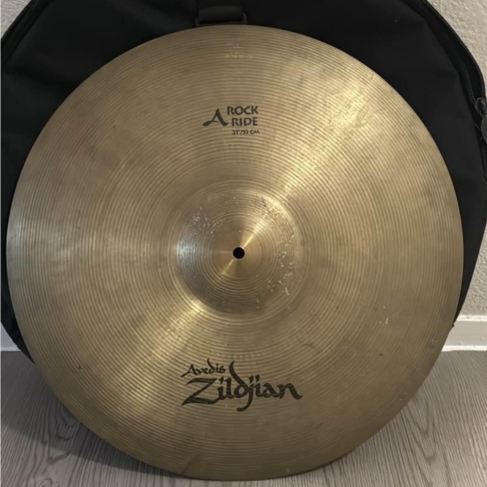 21” Zildjian Avedis A Rock Ride Cymbal w/Bag